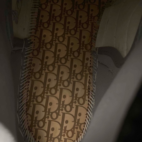 Dior Jordan 1s - Picture 3 of 8